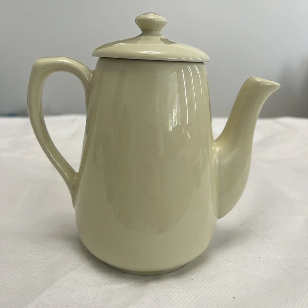 Vtg MCM Hall Pottery Coffee Tea Pot Butter Yellow USA Cottage Granny Chic Farm